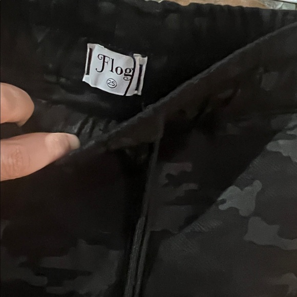 Flog Bevy Flog Camo Black Elastic Waist Stretch Shely Jogger - Picture 3 of 4